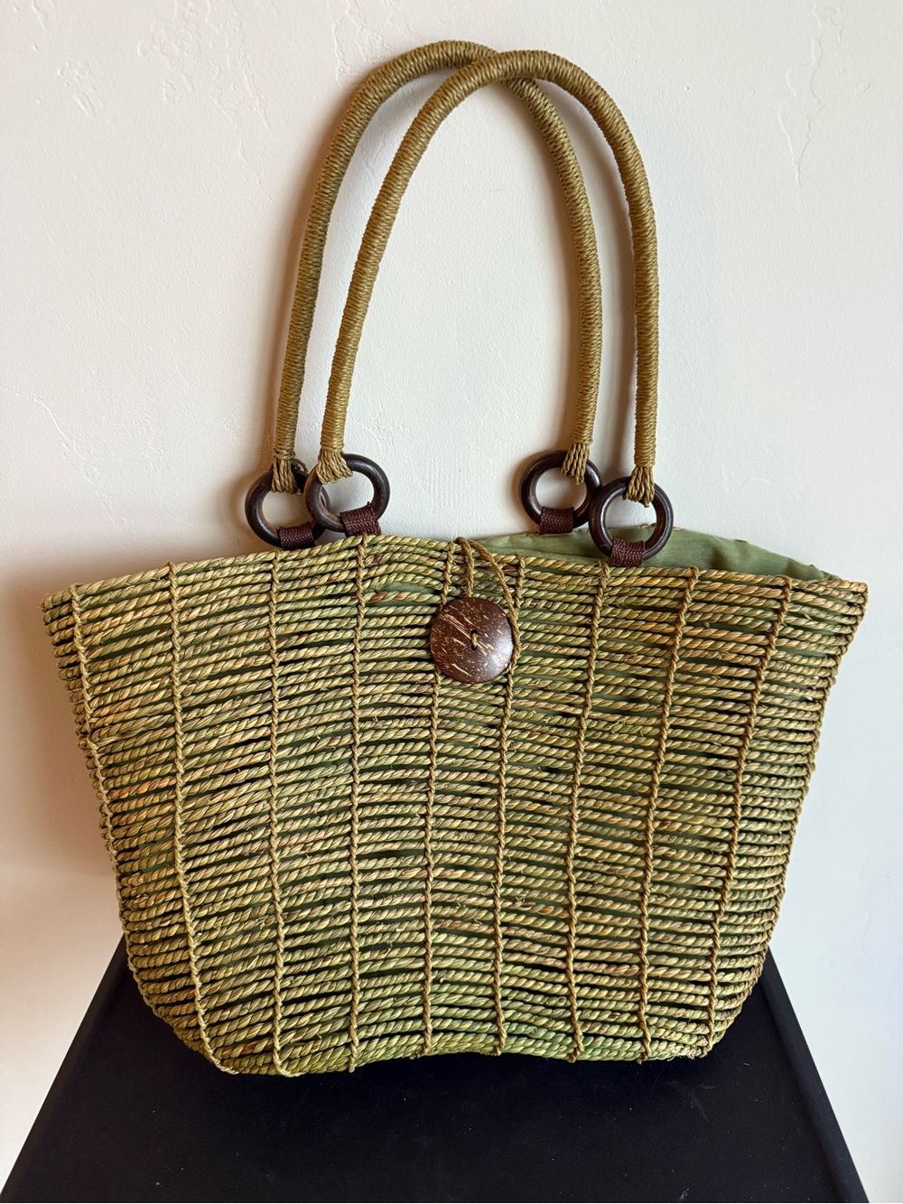 Green Straw Tote Bag with Rope Handles